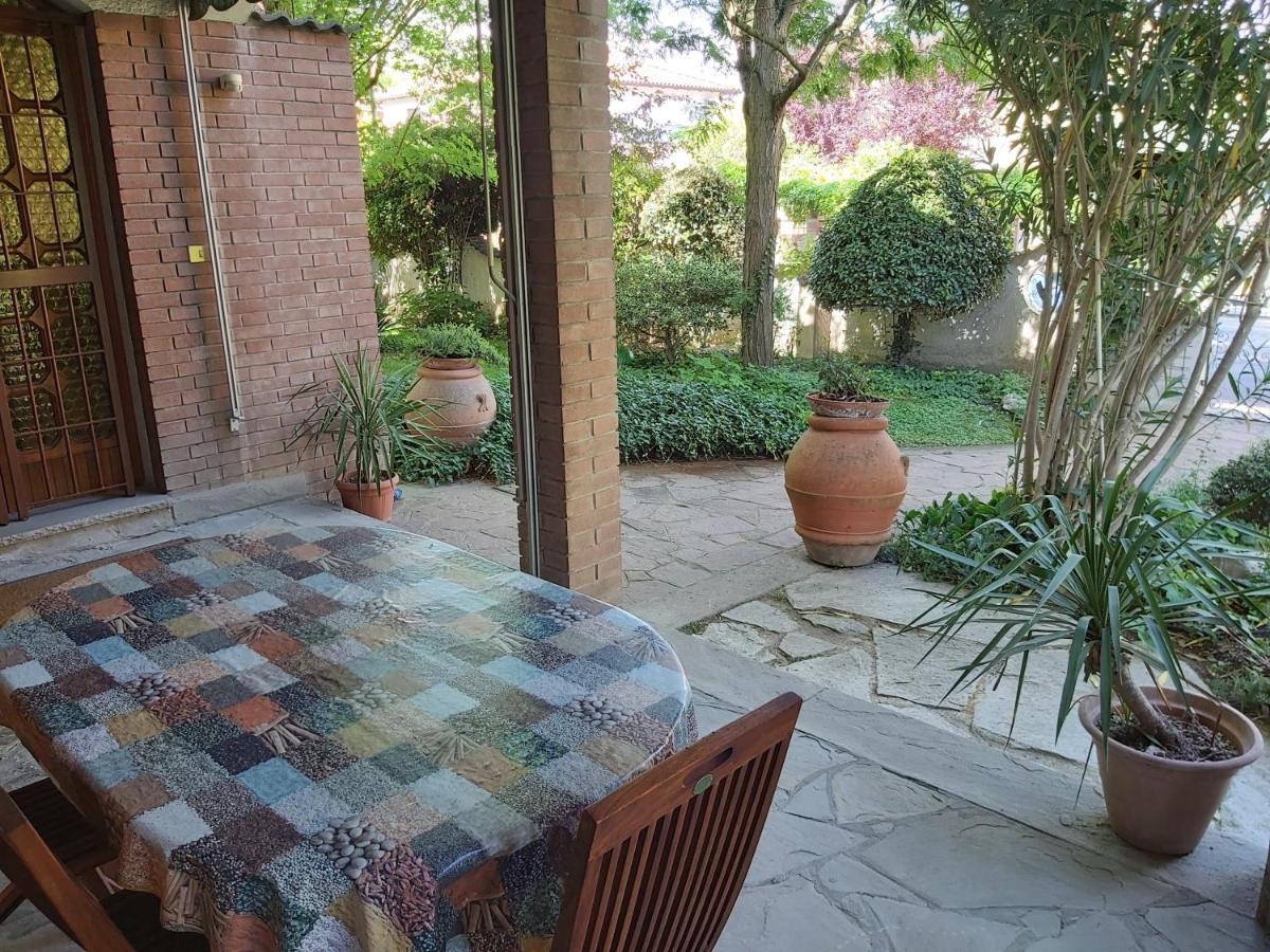 B&B Rustic Chic Casa Salva Molinella Eksteriør bilde